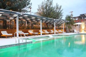 Altos De Merlo Suites