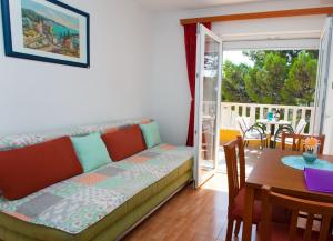 VILLA NINA, MAKARSKA