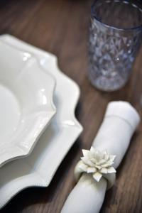 Queen Apartment, in the heart of Corfu Historical Old Town Center!