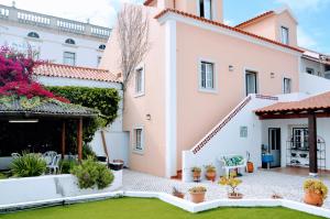 Santiago Residence Guest House - 4hvězdičkové hotely ve městě Santiago do Cacém