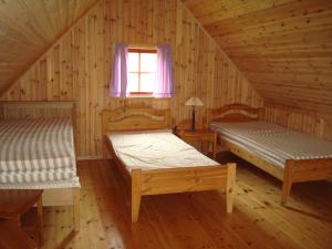 Holiday Home (10 Adults) room in Hænuvík Cottages