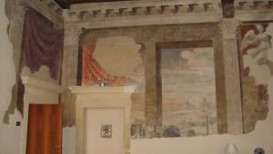Palazzo Rinascimentale con affreschi