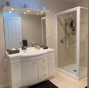 TAURANGA CITY CBD 5TH AVE Elegant Entire Home