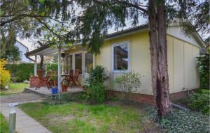 2 Bedroom Lovely Home In Berlin