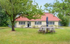 obrázek - Stunning Home In Strandby With 3 Bedrooms