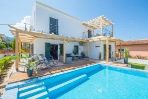 Acharavi Beach Villa - Strongylí