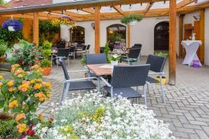 Hotel & Ferienwohnungen Bohlenblick - 鲁多尔施塔特