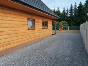 Chata BAŠKA na Liptove s vlastným dvorom