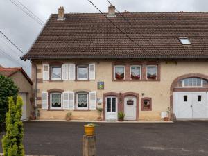 Attractive Holiday Home in Niederviller near Kiny Parc