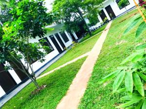 Hotel First Kingdom - For forigners only