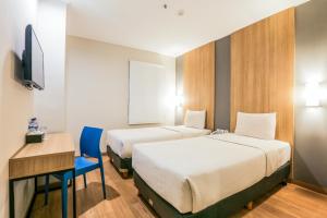 Phòng 2 giường có cảnh quan (Twin Room with View)