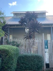 Sorrento Back Beach Apartment at Oceanic Apt 7 - 4hvězdičkové hotely ve městě Sorrento