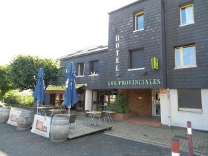 Hotels Logis Les Provinciales : photos des chambres