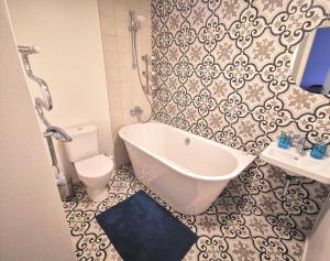 Malūno vilos, jaukūs dviejų kamabrių apartamentai su erdviu balkonu