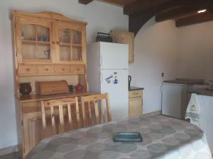 Erdő szélén Házikó Gyenesdiás