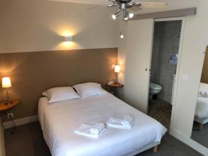 Hotels Logis Hotel Grangier : photos des chambres