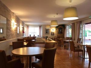 Hotels Logis Hotel Grangier : photos des chambres