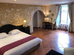 Hotels Logis Hotel Grangier : photos des chambres