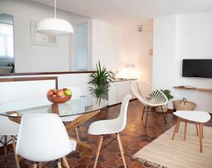 Casa Blanca Beach Apartment