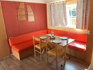 Campings Mobil Home a Meschers au camping l'Escale proche de Royan : photos des chambres