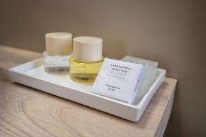 Emilia Suite Essence
