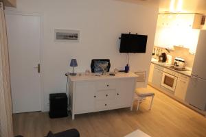 Appartements RESIDENCE LES BAINS HOULGATE : photos des chambres