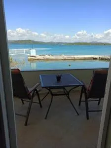 On The Sea - بيتينا