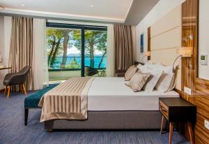 Deluxe Double Room with Sea View room in Hotel Eden