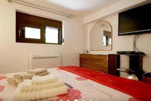 Apartment with Premium Facilities