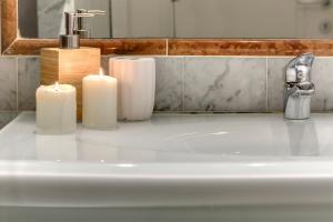 Tegolaio Apartment by Mamo Florence