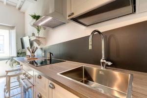 Ricasoli Apartment by Mamo Florence