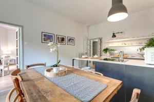 Nori Apartment by Mamo Florence
