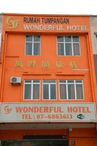 GF WONDERFUL HOTEL - 丹戎巴來卡里汶