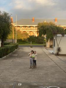 Sorrento Back Beach Apartment at Oceanic Apt 7