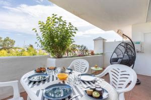 Holidays Royal Marine