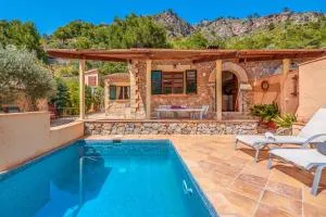 Ca n'aina - Cala Tuent