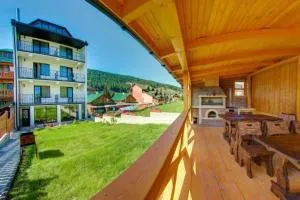 多利纳吉尔酒店 - 布克维