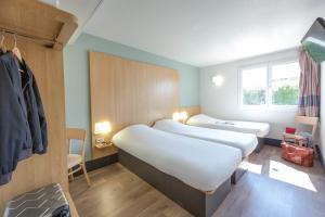 Hotels B&B HOTEL PERPIGNAN Nord Aeroport : Chambre Triple Standard