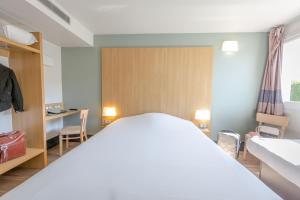 Hotels B&B HOTEL PERPIGNAN Nord Aeroport : photos des chambres