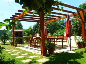 Apartman Karlo