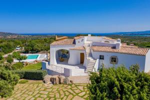 Villa Adele, con piscina a 700 mt dal mare img1