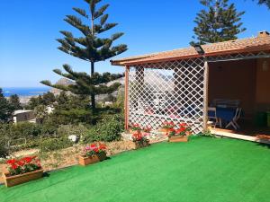 Lomarchi Holiday Home