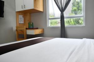 Phòng Đôi Cao Cấp (Superior Double Room)