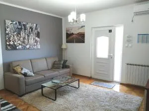 Apartment Jelena - Zminjevača