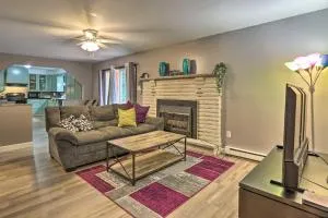 PoolandBeach Access Spacious Tobyhanna Family Home! - Gouldsboro