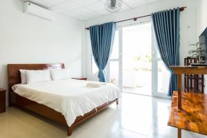 Phòng Đôi Loại Sang Hướng Biển (Deluxe Double Room with Sea View)
