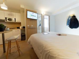 Hotels Kyriad DIRECT Saint Brieuc - Parc des Expositions : photos des chambres