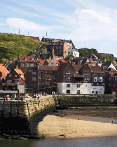 Cottages-Whitby