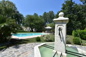 Chambres dhôtes Domaine de Ginouilhac