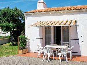 Holiday Home Le Maupas by Interhome
